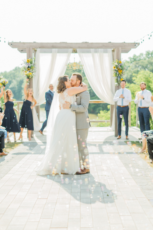 Ceremony bubbles at Stonewall Estates